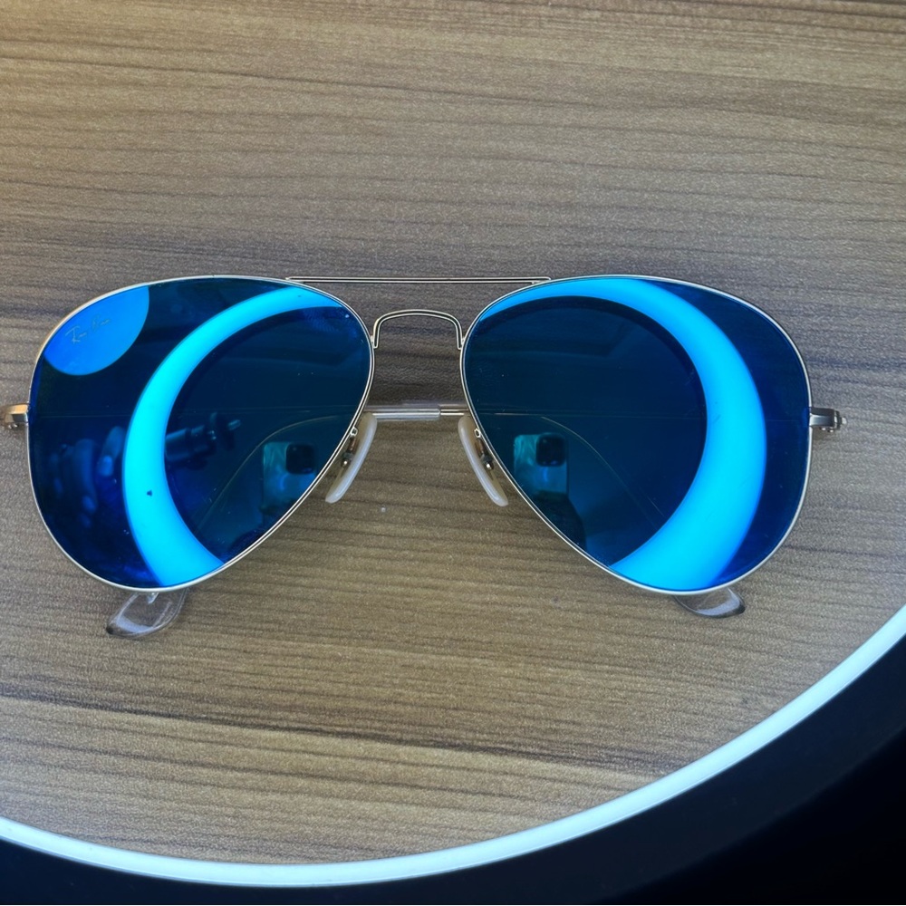 Ray Ban Aviator sunglasses